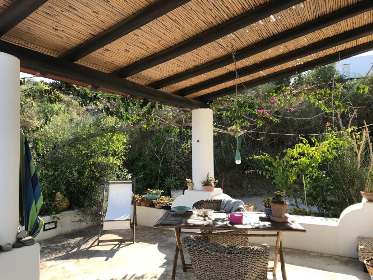 B&B Al Salvatore Di Lipari Esterno foto