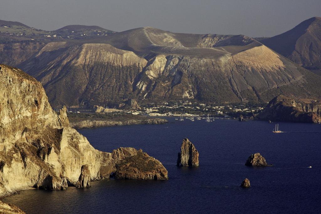 B&B Al Salvatore Di Lipari Esterno foto