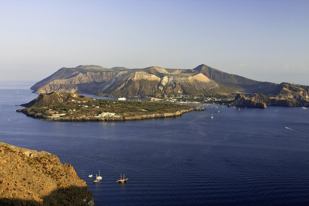 B&B Al Salvatore Di Lipari Esterno foto